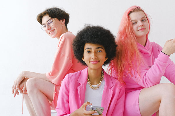Group of teens to represent 2023 hair trends
